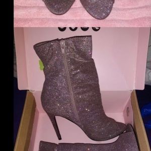 Shauna sparkling open toes Bootie 🥰